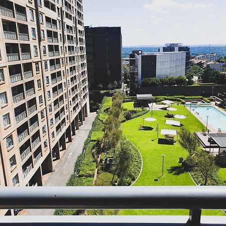 Westpoint Sandton Apartments Joanesburgo Exterior foto