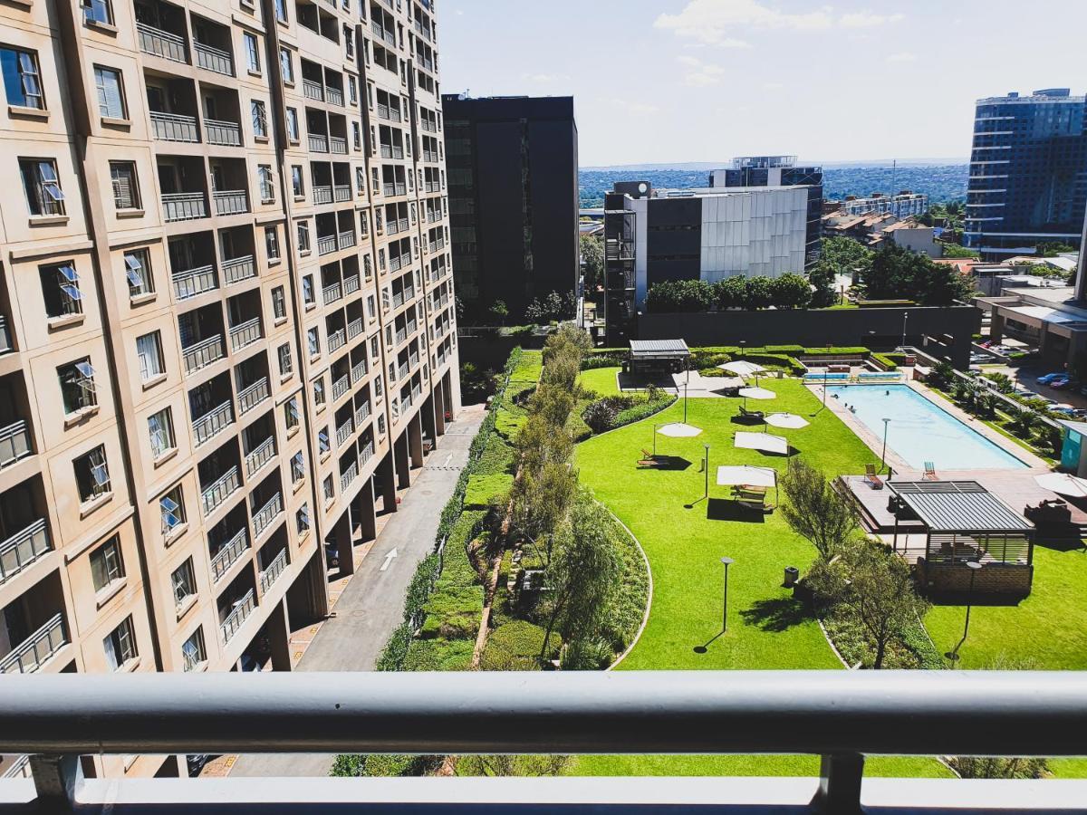 Westpoint Sandton Apartments Joanesburgo Exterior foto